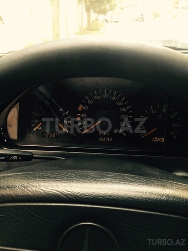 Mercedes C 180 1998, 268,700 km - 1.8 l - Bakı