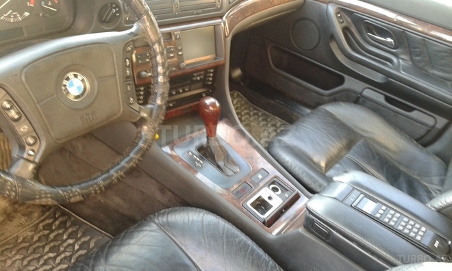 BMW 740 1996, 550,000 km - 0.3 l - Bakı
