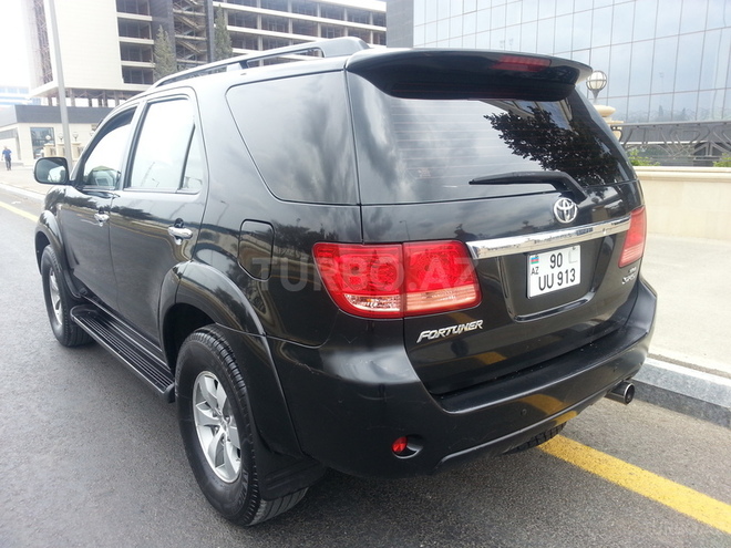 Toyota Fortuner 2005, 88,000 km - 4.0 l - Bakı