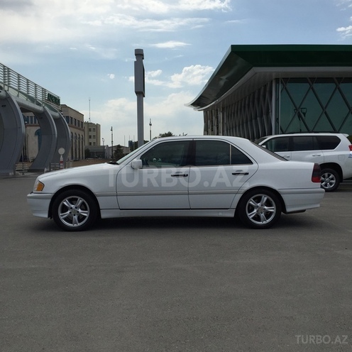 Mercedes C 230 1998, 170,000 km - 2.3 л - Bakı