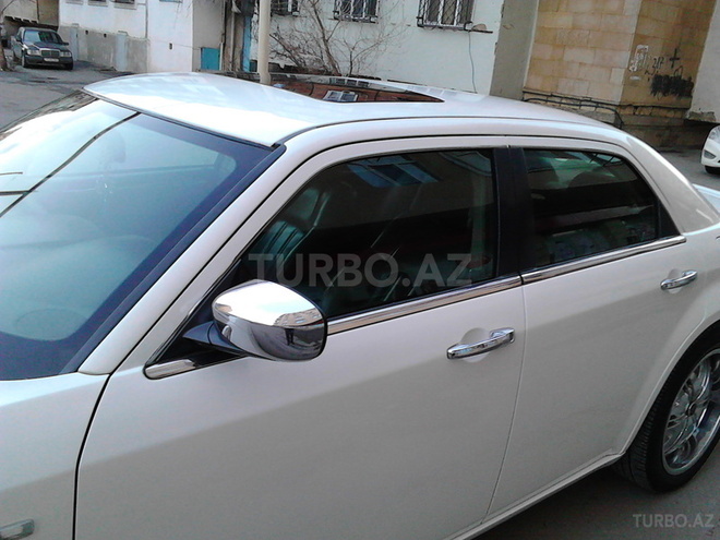 Chrysler 300C 2005, 132,360 km - 3.5 л - Bakı