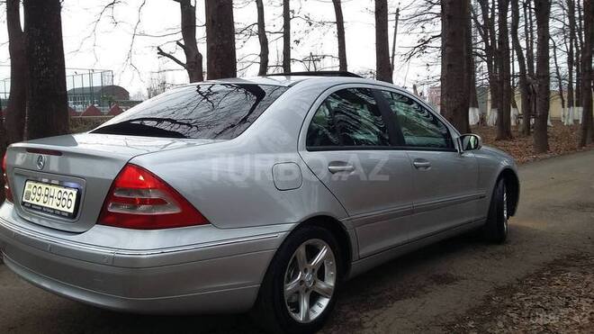 Mercedes C 180 2002, 207,365 km - 2.0 l - Bakı