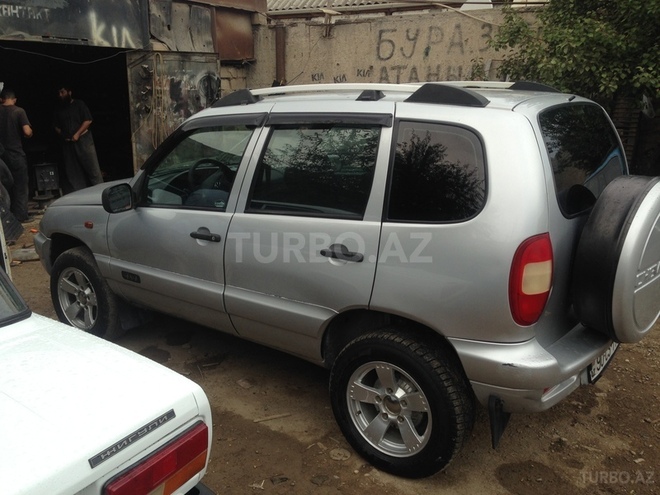 Chevrolet Niva 2008, 450,000 km - 1.7 l - Bakı