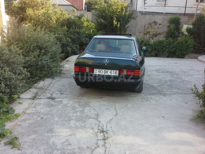 Mercedes 190 1993, 195,000 km - 2.3 l - Bakı