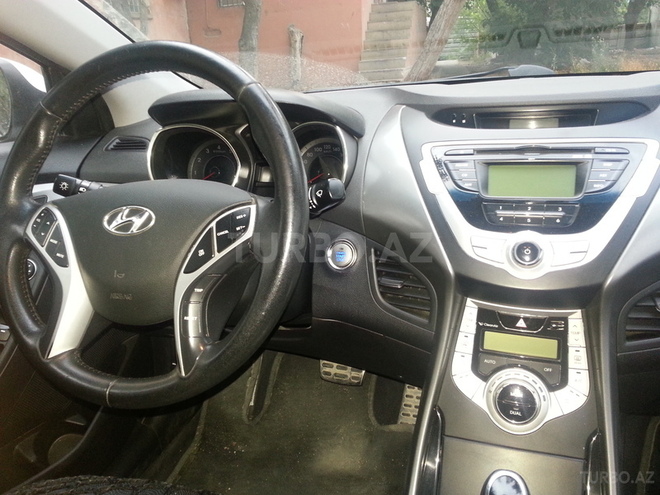 Hyundai Elantra 2011, 69,000 km - 1.8 l - Bakı