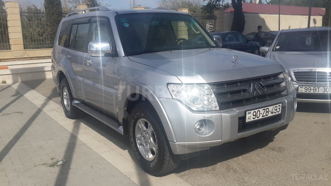 Mitsubishi Pajero 2007, 175,000 km - 3.0 l - Bakı