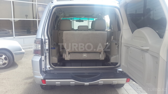 Mitsubishi Pajero 2007, 175,000 km - 3.0 l - Bakı