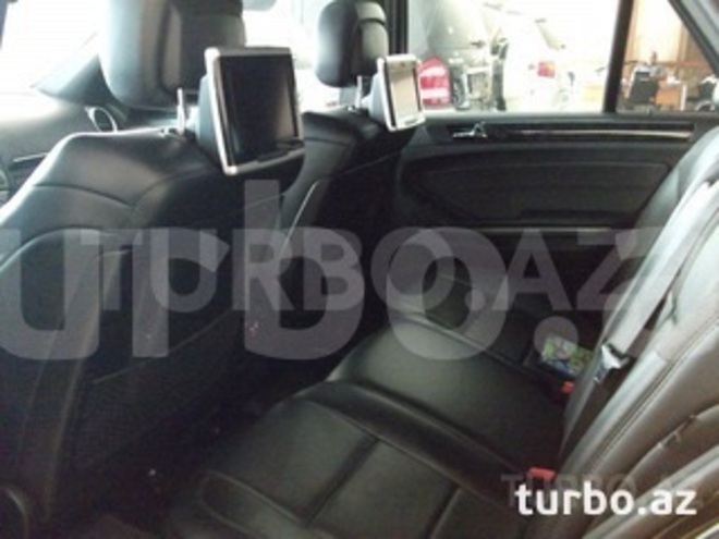 Mercedes ML 63 AMG 2009, 75,000 km - 6.3 l - Bakı