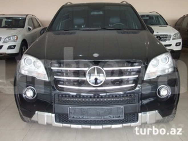 Mercedes ML 63 AMG 2009, 75,000 km - 6.3 l - Bakı