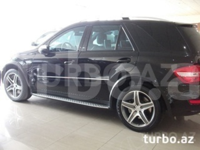 Mercedes ML 63 AMG 2009, 75,000 km - 6.3 l - Bakı