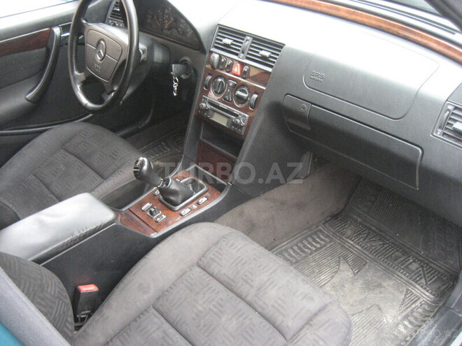 Mercedes C 180 1999, 234,000 km - 1.8 l - Bakı