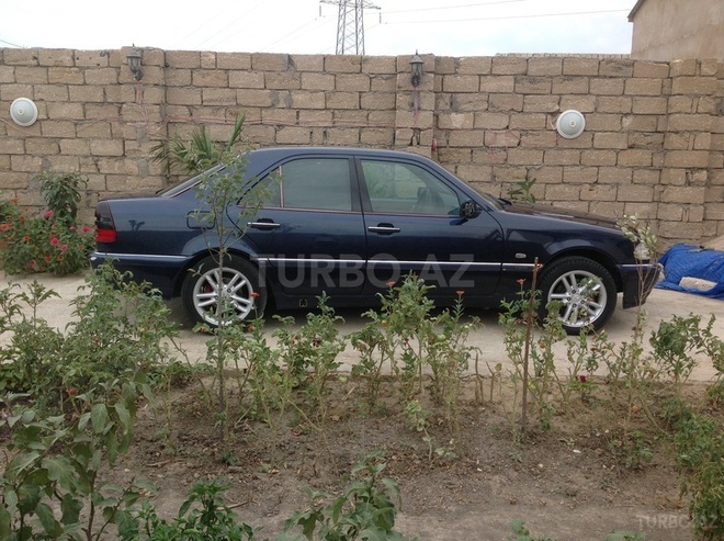 Mercedes C 180 1997, 265,000 km - 1.8 l - Bakı