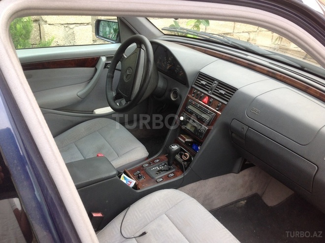 Mercedes C 180 1997, 265,000 km - 1.8 l - Bakı