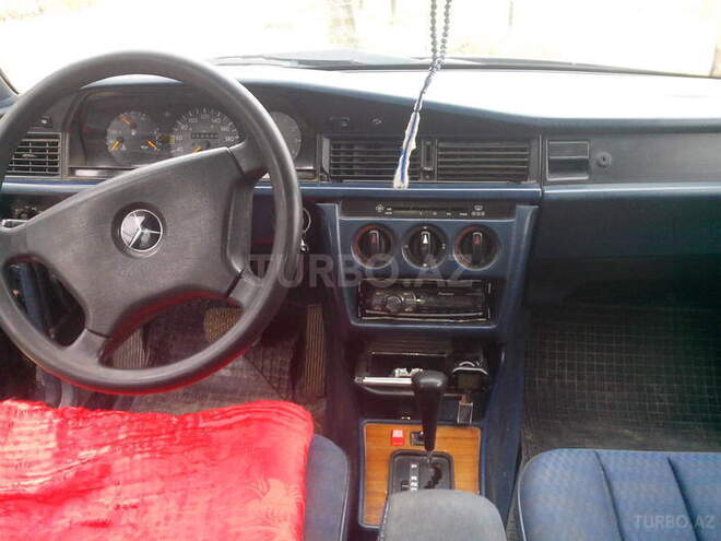 Mercedes 190 1992, 250,000 km - 1.8 l - Bakı