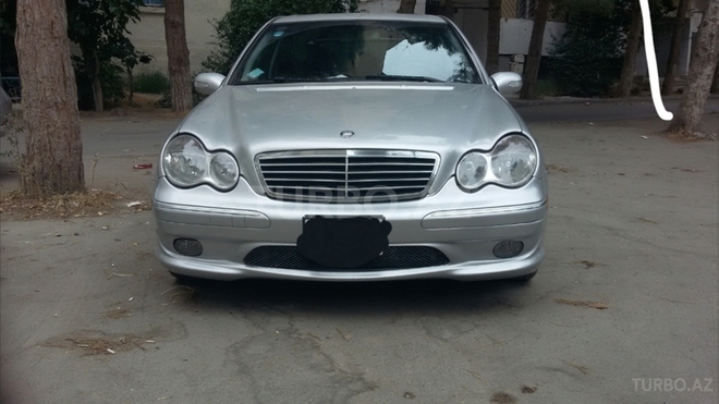 Mercedes C 230 2005, 120,000 km - 2.5 l - Bakı