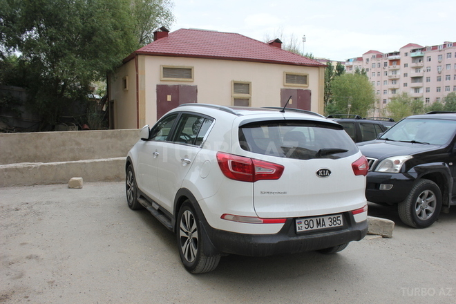 Kia Sportage 2011, 110,000 km - 2.0 l - Bakı