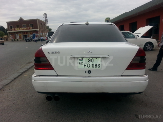 Mercedes C 230 1997, 250,000 km - 2.3 l - Bakı