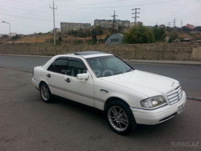 Mercedes C 230 1997, 250,000 km - 2.3 l - Bakı