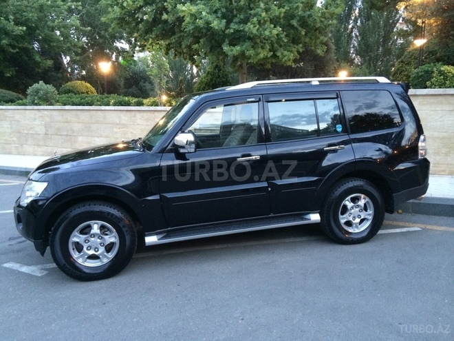 Mitsubishi Pajero 2007, 111,000 km - 3.0 л - Bakı