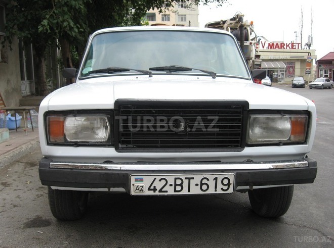 LADA (VAZ) 2107 2001, 270,000 km - 1.6 л - Bakı