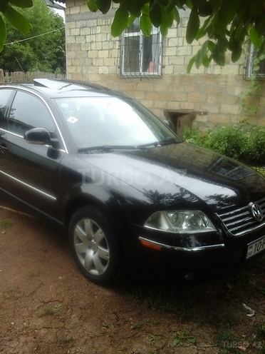 Volkswagen Passat 2004, 175,000 km - 1.8 л - Bakı