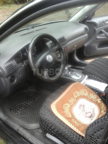 Volkswagen Passat 2004, 175,000 km - 1.8 л - Bakı