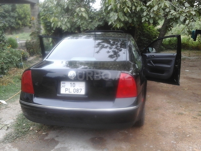Volkswagen Passat 2004, 175,000 km - 1.8 л - Bakı