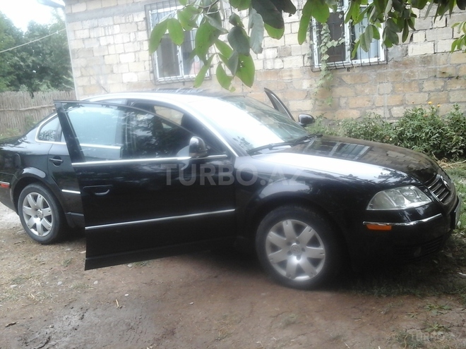 Volkswagen Passat 2004, 175,000 km - 1.8 л - Bakı
