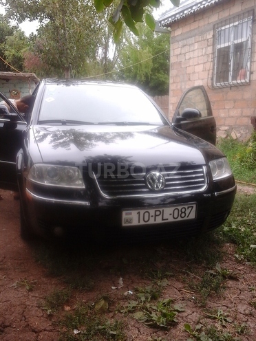 Volkswagen Passat 2004, 175,000 km - 1.8 л - Bakı