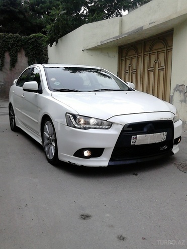 Mitsubishi Lancer 2010, 90,000 km - 2.0 l - Bakı