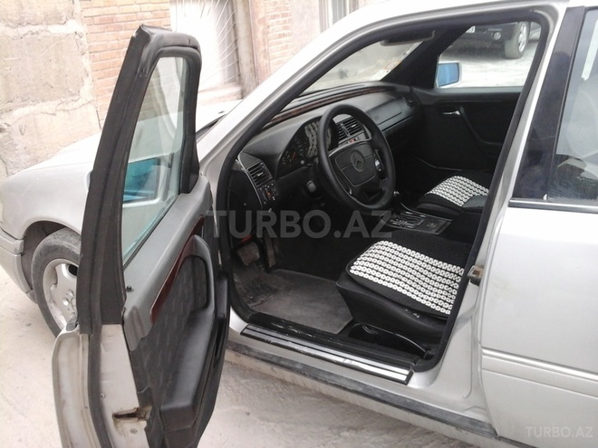 Mercedes C 230 1996, 349,018 km - 2.3 л - Bakı