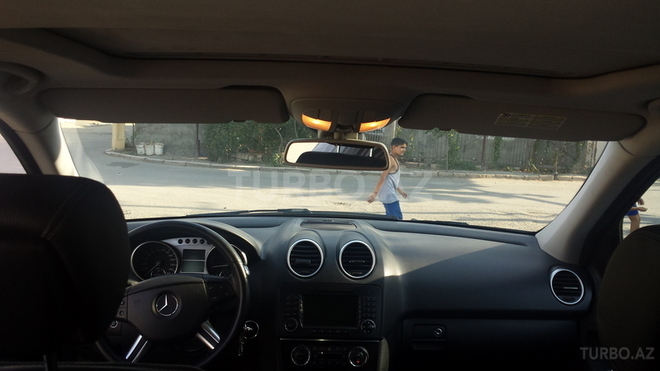 Mercedes ML 320 2007, 228,000 km - 3.2 l - Bakı