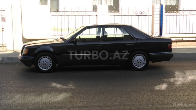 Mercedes E 200 1994, 416,000 km - 2.0 l - Bakı