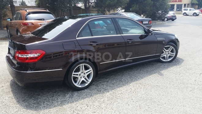 Mercedes E 200 2010, 110,000 km - 1.8 л - Bakı