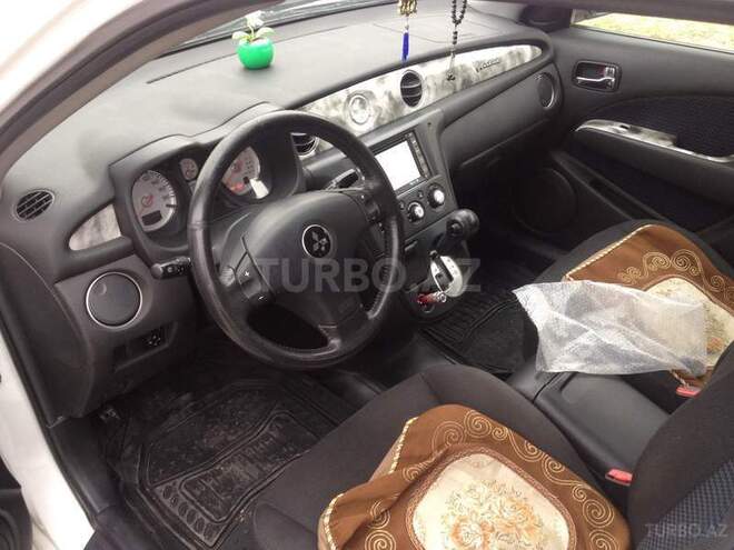 Mitsubishi Airtrek 2002, 88,000 km - 2.0 л - Bakı