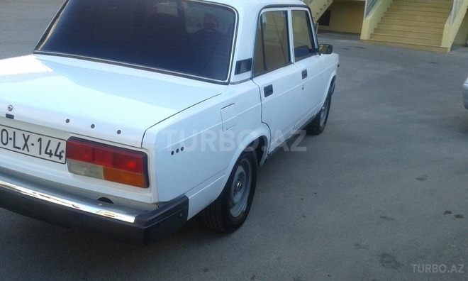 LADA (VAZ) 2107 2006, 180,000 km - 1.6 l - Bakı