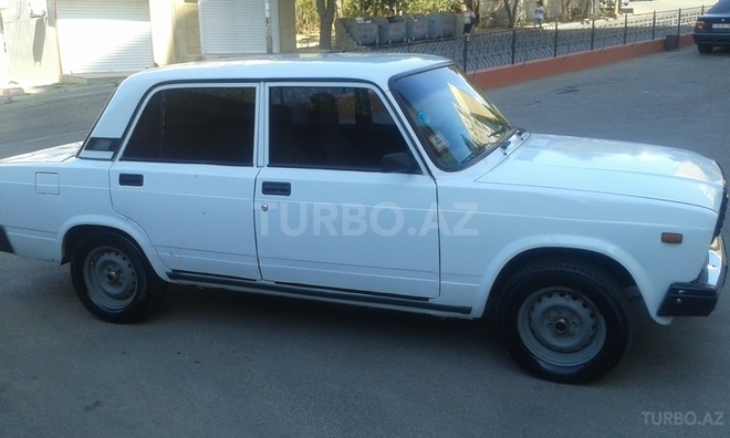 LADA (VAZ) 2107 2006, 180,000 km - 1.6 l - Bakı