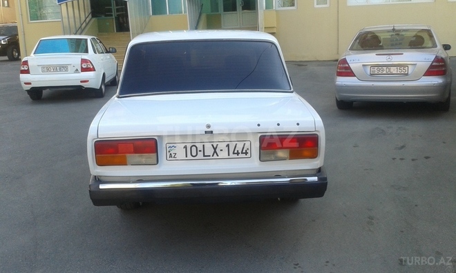 LADA (VAZ) 2107 2006, 180,000 km - 1.6 l - Bakı
