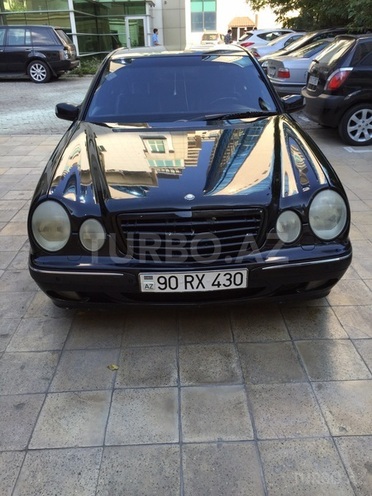 Mercedes E 430 2001, 30,000 km - 4.3 l - Bakı
