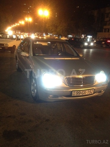 Mercedes C 220 2000, 251,051 km - 2.2 l - Bakı