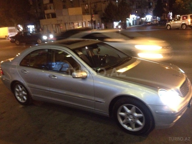 Mercedes C 220 2000, 251,051 km - 2.2 l - Bakı