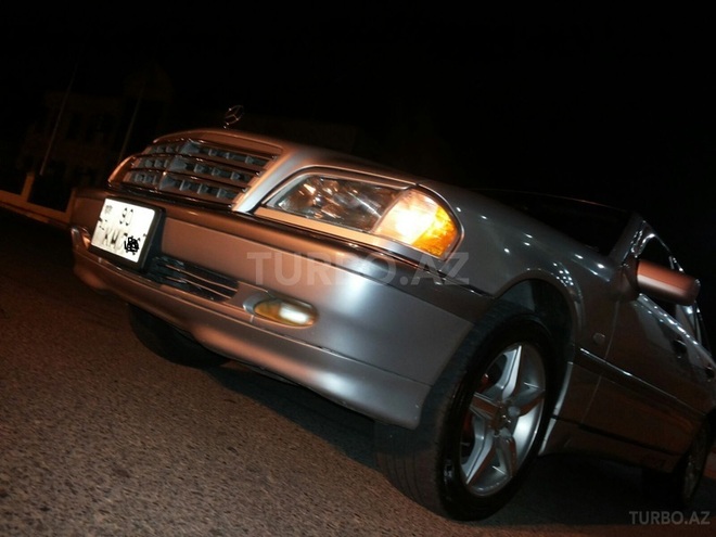 Mercedes C 200 1997, 160,000 km - 2.0 l - Bakı