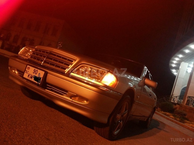 Mercedes C 200 1997, 160,000 km - 2.0 l - Bakı