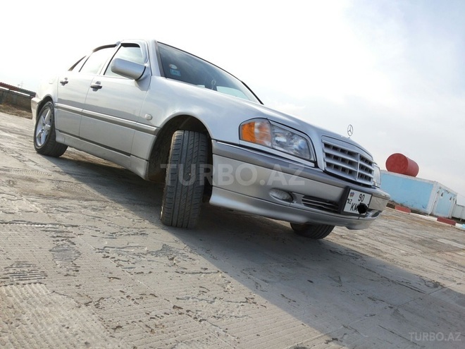 Mercedes C 200 1997, 160,000 km - 2.0 l - Bakı