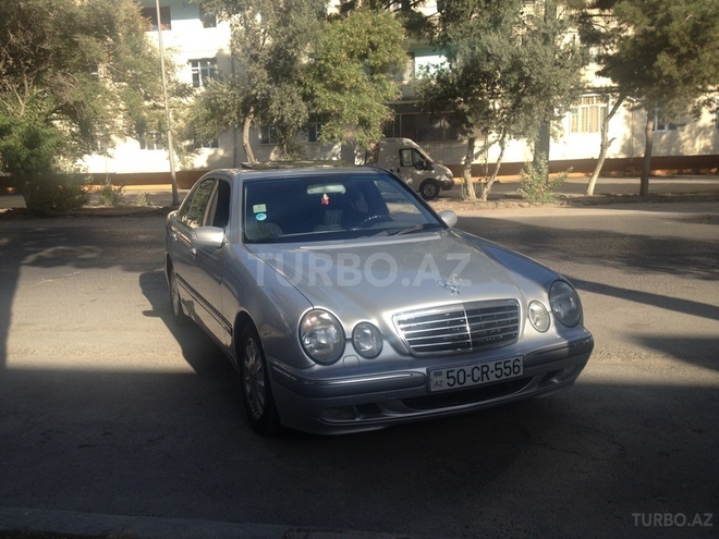 Mercedes E 240 2000, 192,646 km - 2.4 l - Bakı