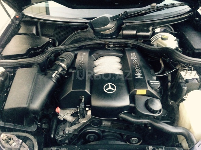 Mercedes E 240 2001, 180,000 km - 2.6 l - Bakı