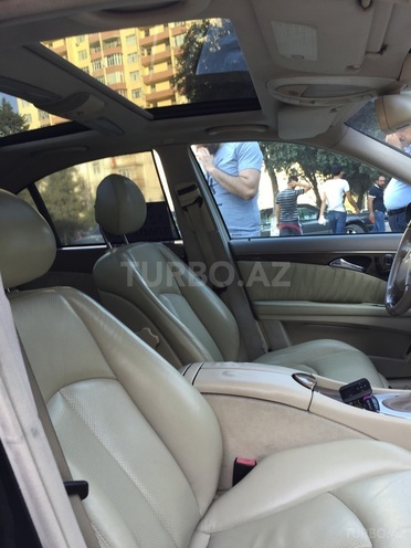 Mercedes E 320 2002, 160,267 km - 3.2 l - Bakı