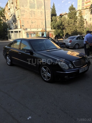 Mercedes E 320 2002, 160,267 km - 3.2 l - Bakı