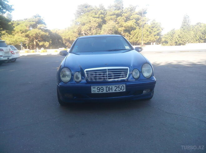 Mercedes  2000, 20,010 km - 2.3 л - Bakı