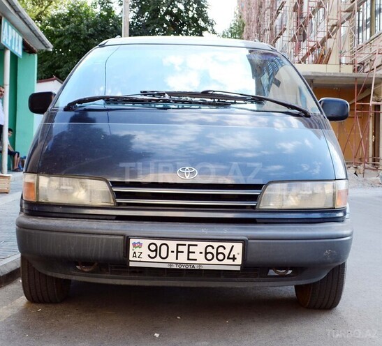 Toyota Previa 1990, 325,000 km - 1.8 l - Bakı